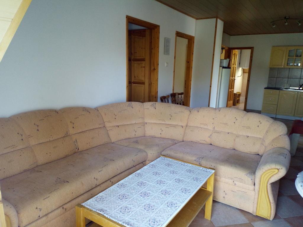 Aniko Apartmanhaz Balatonfoldvar Ngoại thất bức ảnh