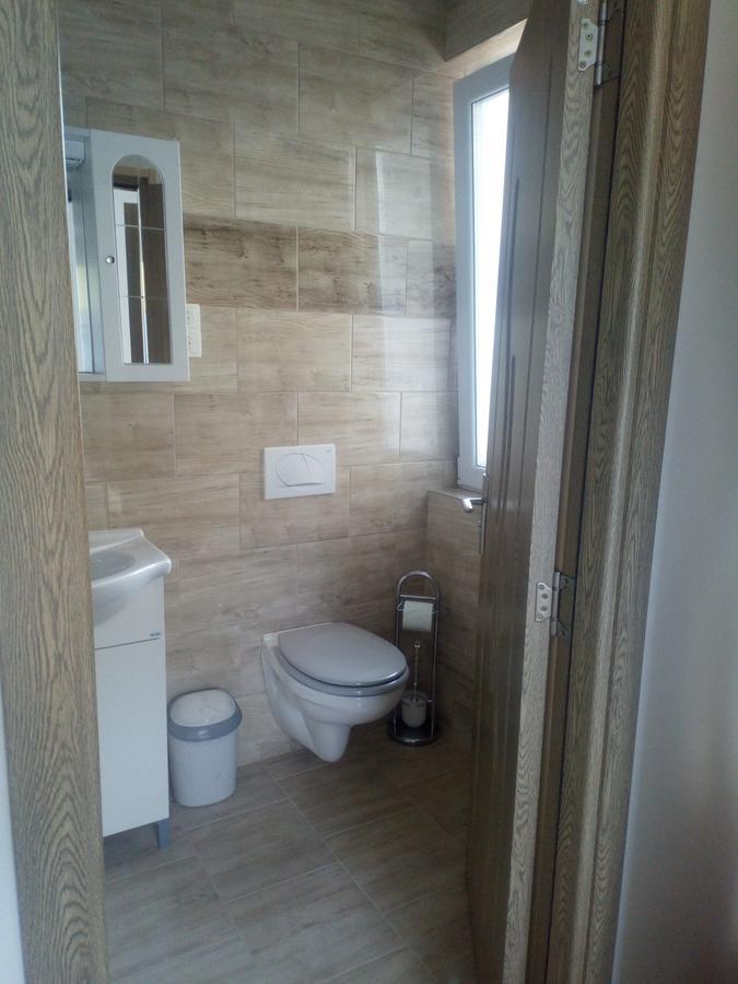 Aniko Apartmanhaz Balatonfoldvar Phòng bức ảnh